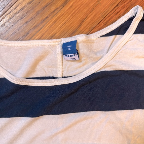 OLD NAVY 3-Pack bundle. Oversized Short Sleeve shirts size XL - Picture 5 of 7